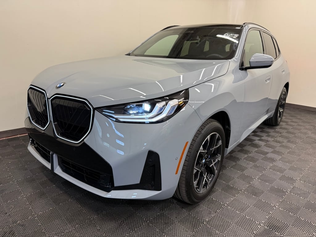 2026 BMW X3 30 XDRIVE's photo